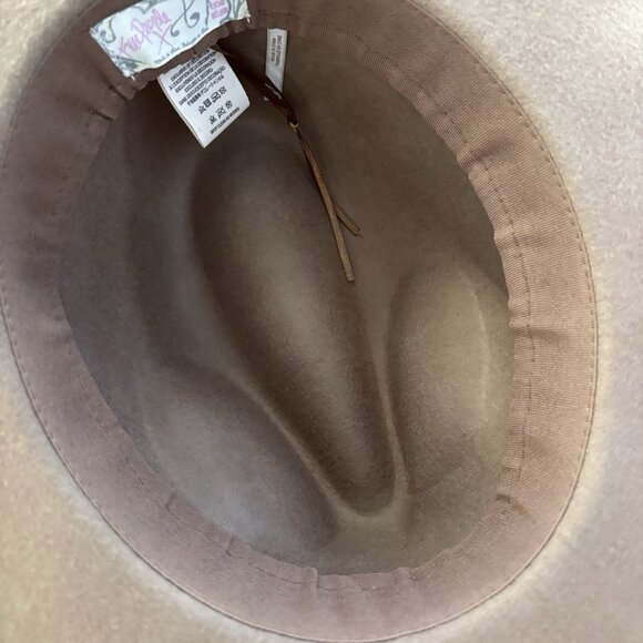 Free People 100% Wool Hat One Size Fedora Boho Festival Western Neutrals Minimal - Picture 11 of 11